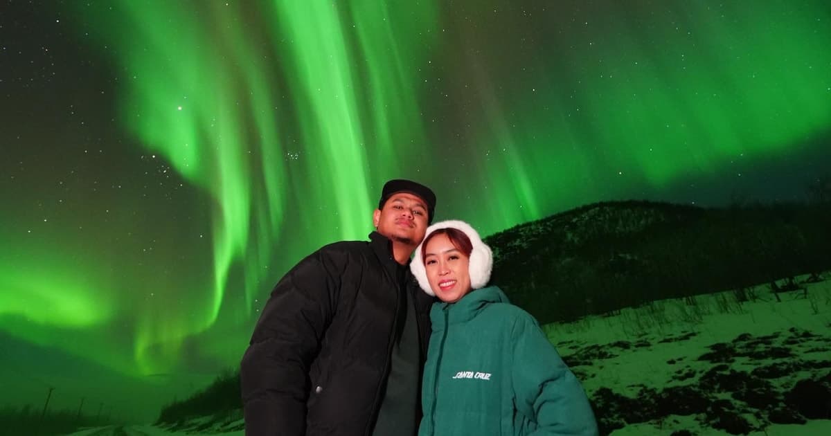 Aurora hunt with free photos