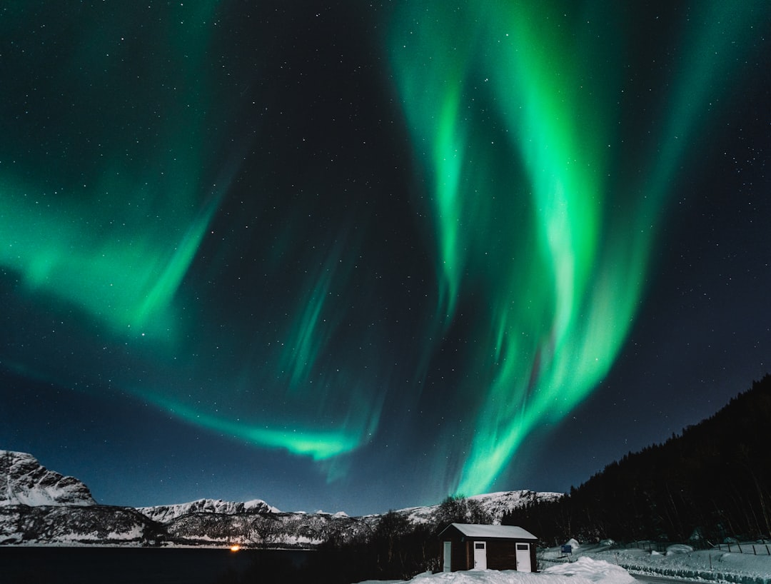Best Place to See Northern Lights: Compared by the Three Numbers That Matter