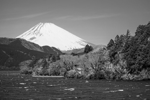 Mt Fuji in Winter: Best Season for Clear Views & What to Do